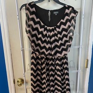Black & Pink Zigzag Dress